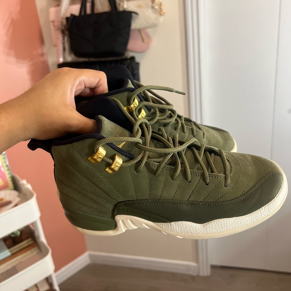 Youth green Jordan 12 retro Chris Paul class of 2003